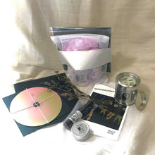 画像をギャラリービューアに読み込む, illeGAL hoUSe 『Sacred and Profane - 聖と俗』