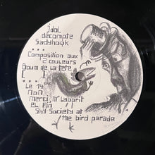 Load image into Gallery viewer, La STPO – La Société Des Timides À La Parade Des Oiseaux