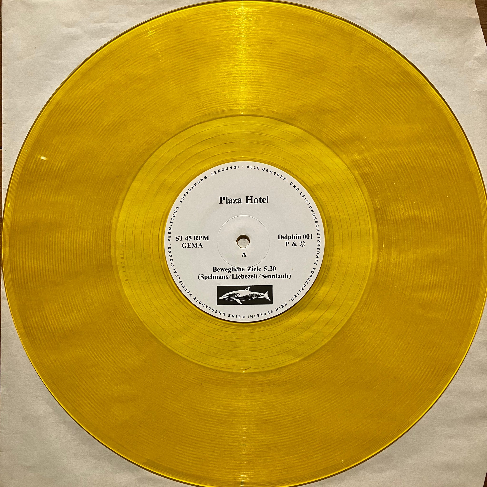 Plaza Hotel – Bewegliche Ziele (12 inch) – pianola records Plaza Hotel – Bewegliche Ziele (12 inch) – pianola records